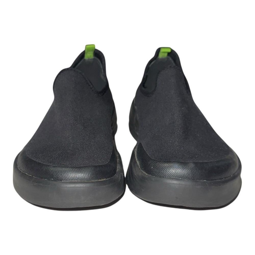 OOFOS OOmg eeZee Womens Sz 7 Black Low Recovery Shoes Sneaker Slip On Minimalist - Picture 8 of 13